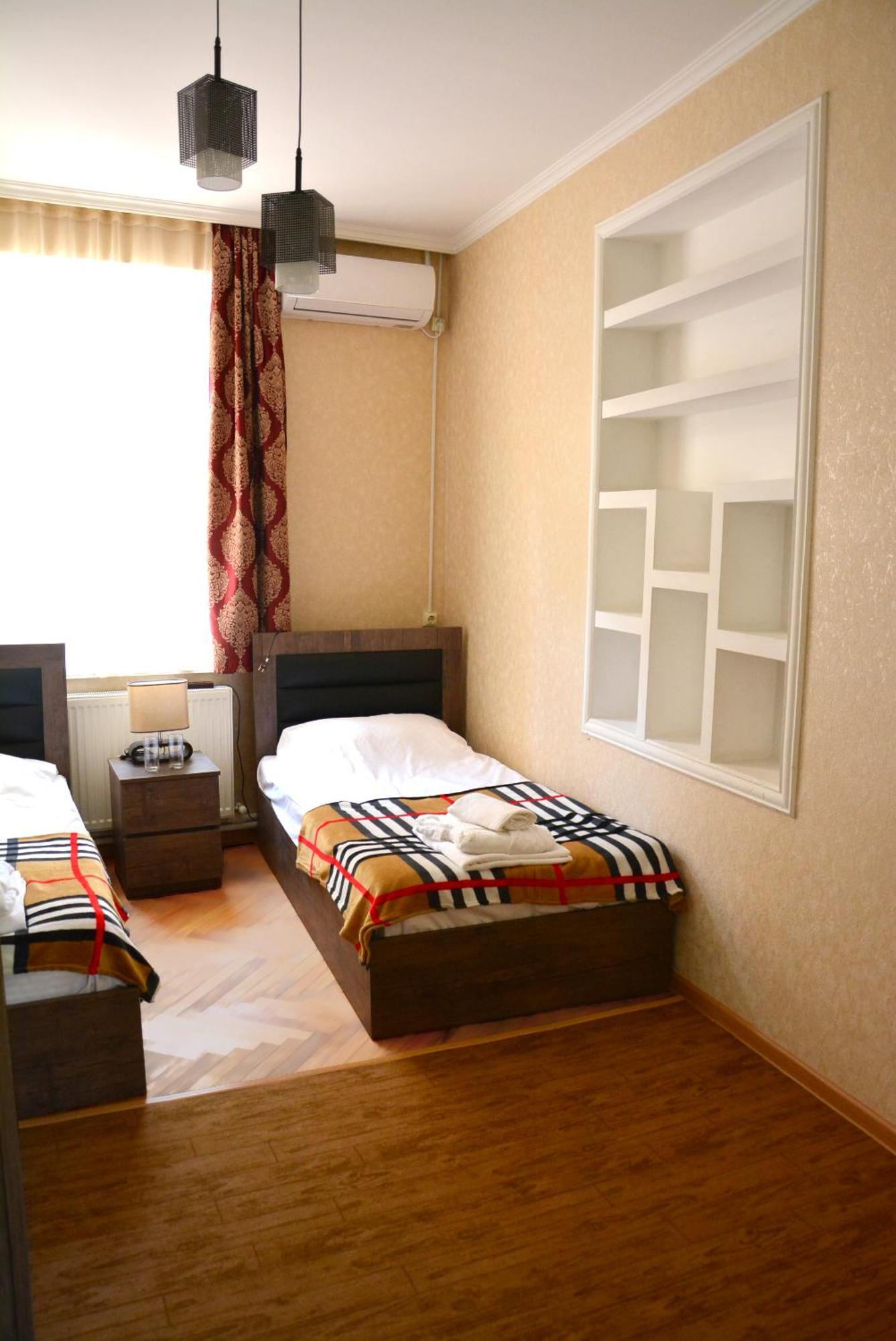 Hotel Canyon Tiflis Exterior foto