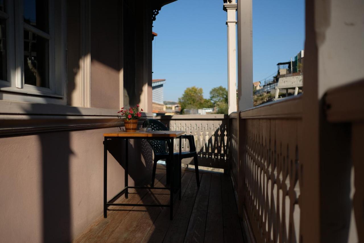 Hotel Canyon Tiflis Exterior foto